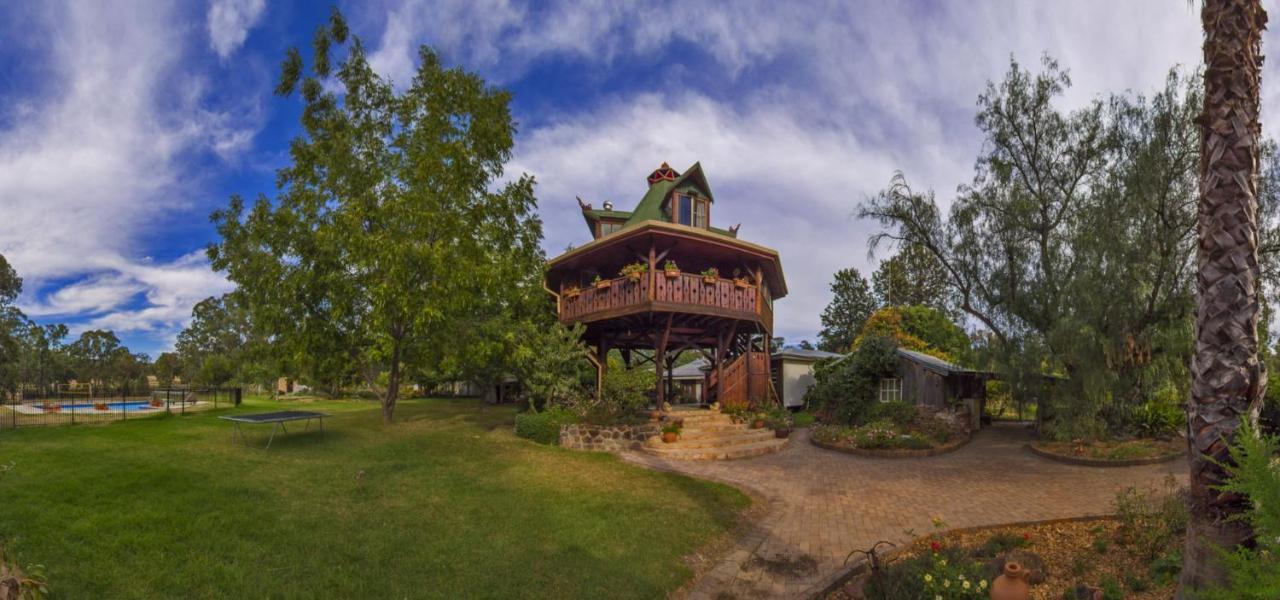 Pilliga Pottery Creative Farmstay Кунабарабран Екстер'єр фото
